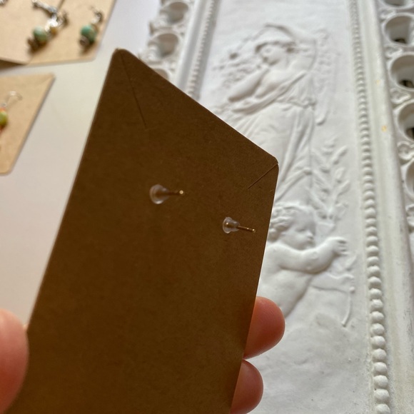 🌛🌜Beautiful cameo studs - new - Picture 4 of 6